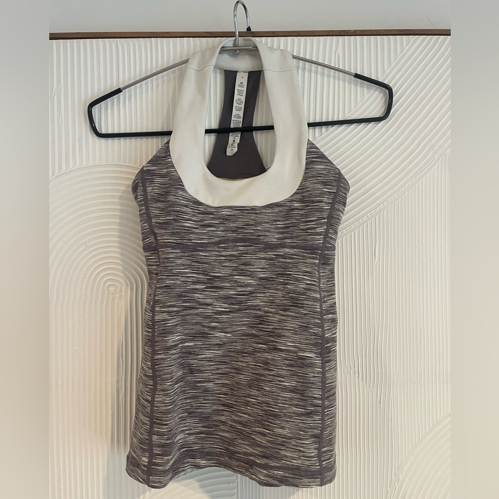 Lululemon stretch racerback yoga tank workout top built in bra size 4 white grey